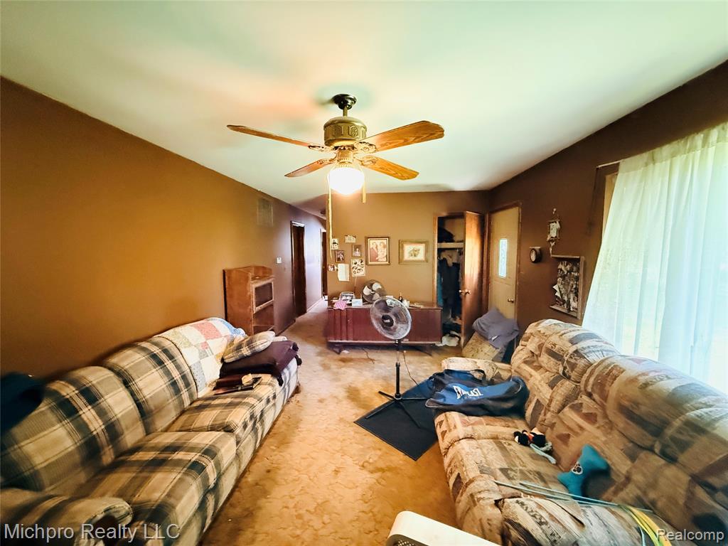 11438 Hill Road Memphis, MI 48041 - Photo 6 of 15