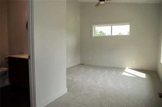 $1,099,000 | 778 Lake Viking Terrace, Altamont, MO 64620