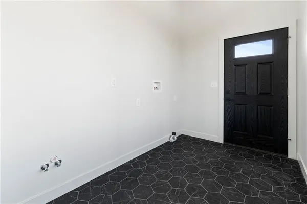 $1,099,000 | 778 Lake Viking Terrace, Altamont, MO 64620