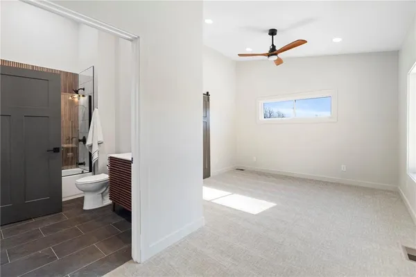 $1,099,000 | 778 Lake Viking Terrace, Altamont, MO 64620