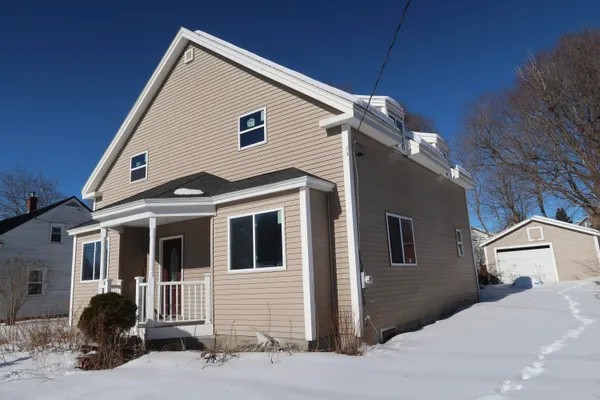 $175,000 | 14 Heselton Street, Skowhegan, ME 04976