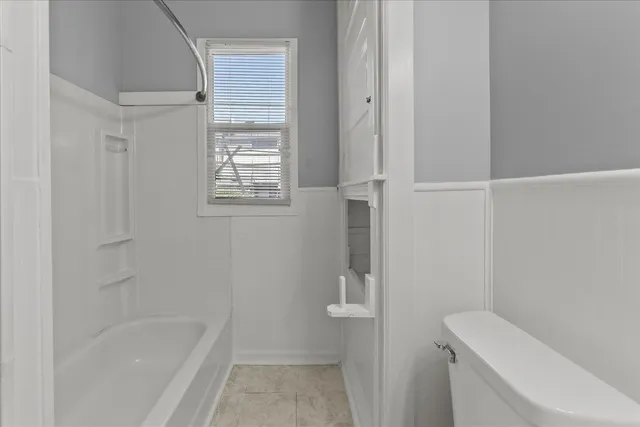 $1,325 | 316 North Hickory Street, Unit 316, Joliet, IL 60435