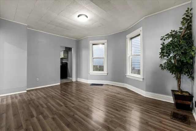 $1,325 | 316 North Hickory Street, Unit 316, Joliet, IL 60435