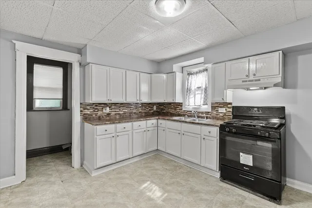 $1,325 | 316 North Hickory Street, Unit 316, Joliet, IL 60435