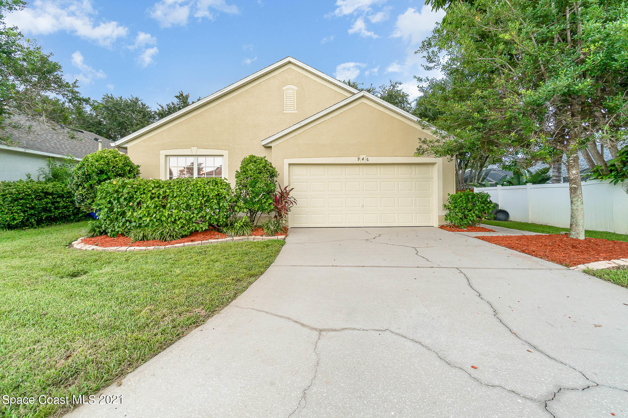 946 Riviera Point Drive Rockledge, FL 32955 - Photo 2 of 24 Squires946RivieraPoiPhotoPack_0-Edit