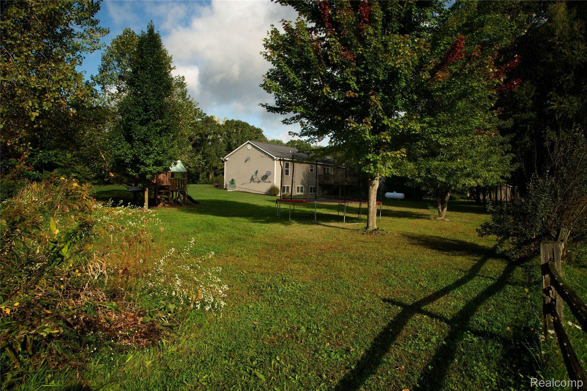2049 Kane Road South Stockbridge, MI 49285 - Photo 20 of 24 EC36B6BB-A7AD-4CF6-975C-6E28A1360314.jpeg