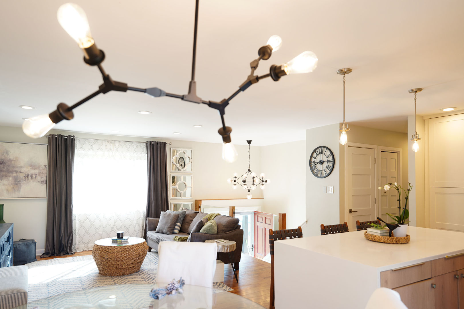 21W272 Coronet Road Lombard, IL 60148 - Photo 8 of 31 a living room with furniture and a large mirror