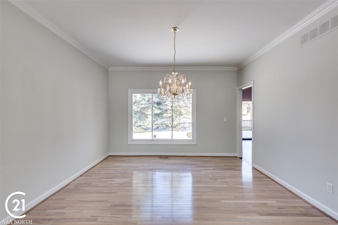 1903 Blue Grass Drive Rochester, MI 48306 - Photo 8 of 43 31315025-7.JPG