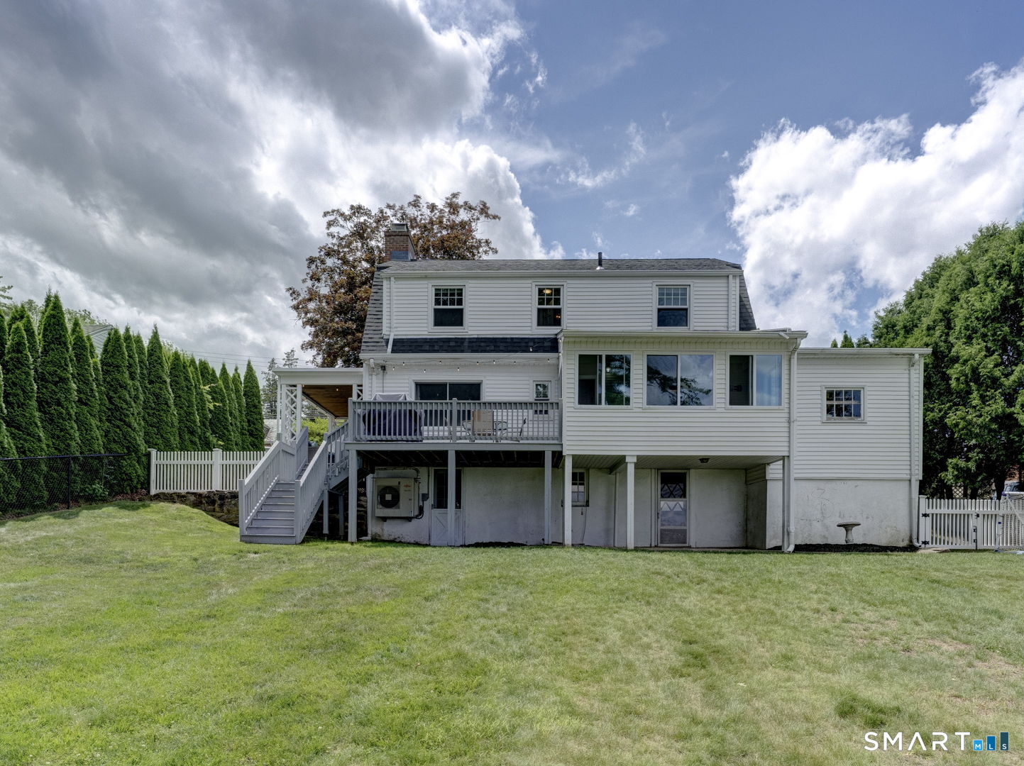 432 Ridge Road Wethersfield, CT 06109 - Photo 2 of 39