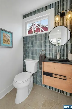 $1,195,000 | 3 Laurel Place, Glen Ridge, NJ 07028