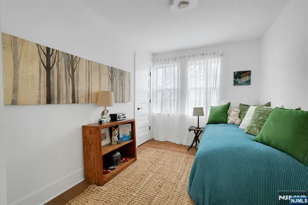 $1,195,000 | 3 Laurel Place, Glen Ridge, NJ 07028