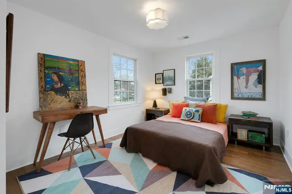 $1,195,000 | 3 Laurel Place, Glen Ridge, NJ 07028