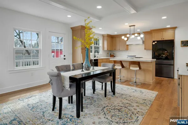 $1,195,000 | 3 Laurel Place, Glen Ridge, NJ 07028
