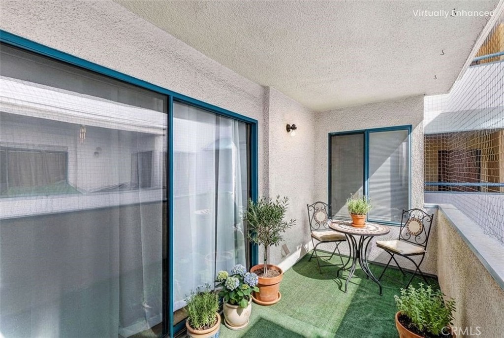 14610 Erwin Street, Unit 212 Van Nuys, CA 91411 - Photo 11 of 12 Virtually staged patio