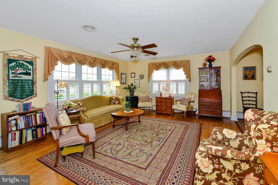10035 Friendship Road Berlin, MD 21811 - Photo 2 of 26 Gallery Image 2