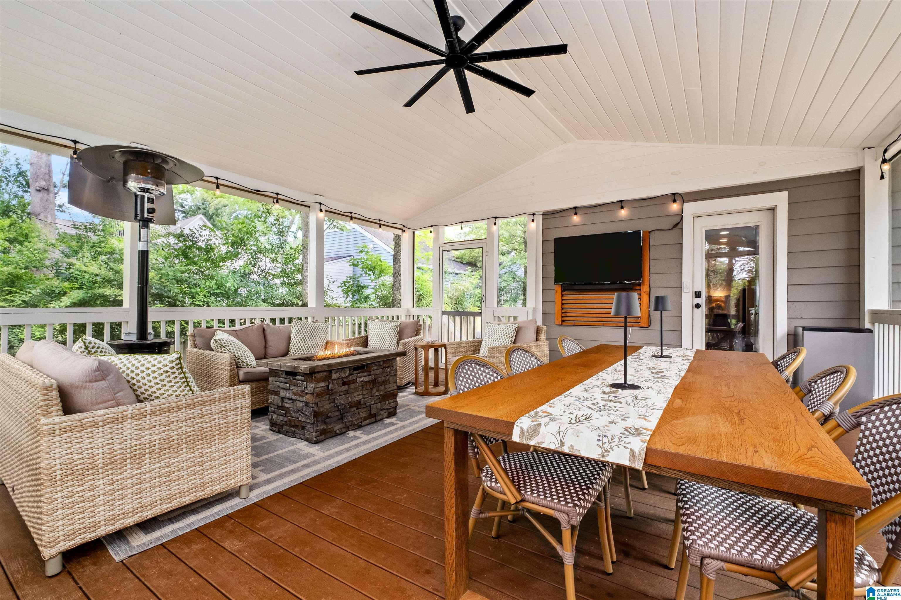 327 Sterrett Avenue Birmingham, AL 35209 - Photo 2 of 60