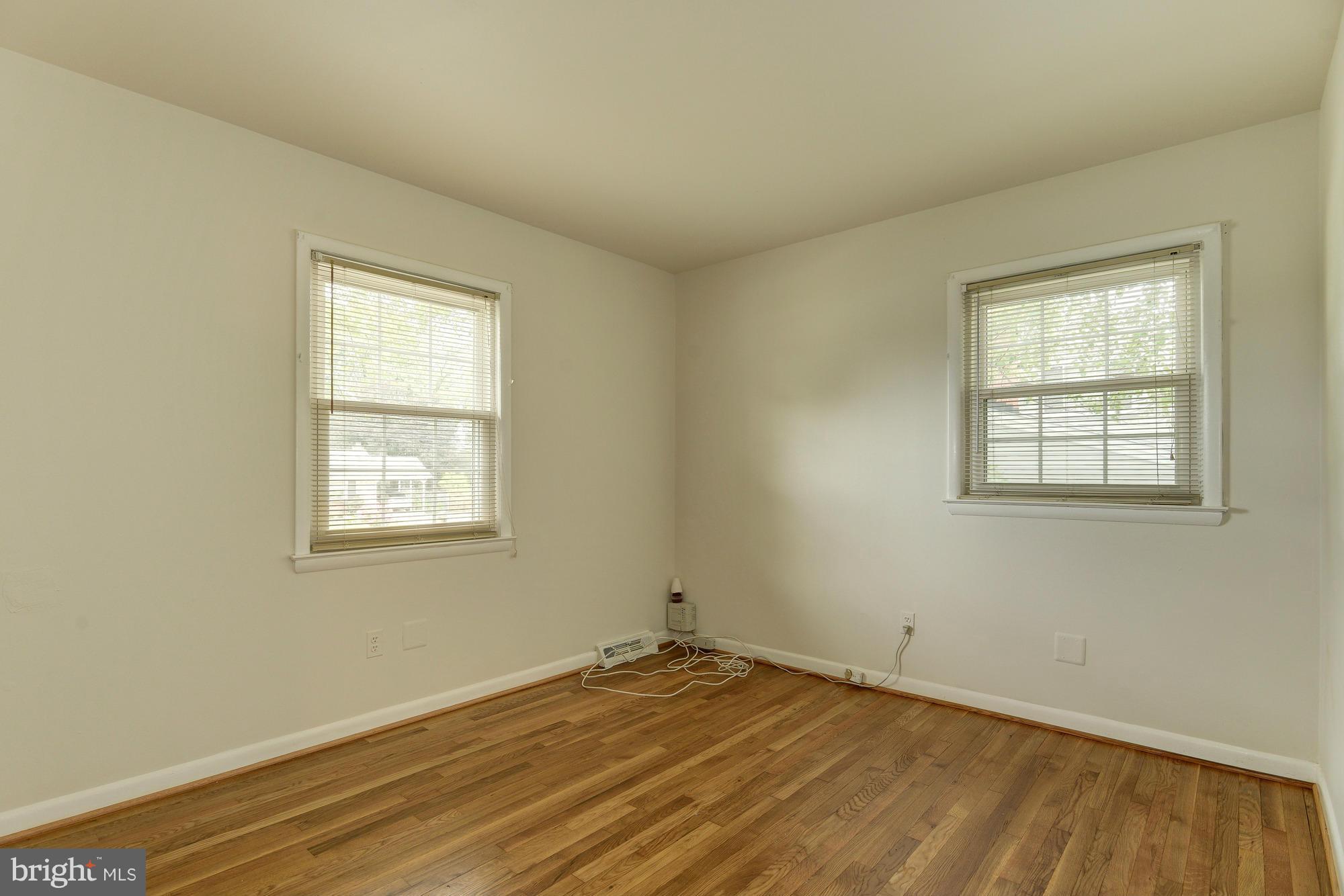 2401 Kingsway Road Fort Washington, MD 20744 - Photo 13 of 29 Bedroom