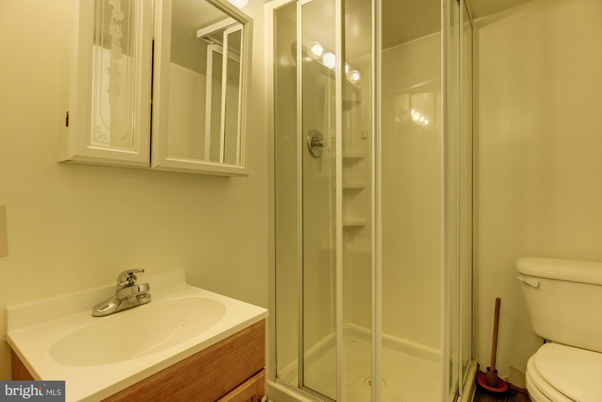 2401 Kingsway Road Fort Washington, MD 20744 - Photo 25 of 29 Bath