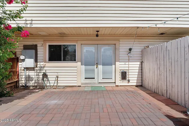 $1,900 | 1232 East Baker Drive, Tempe, AZ 85282