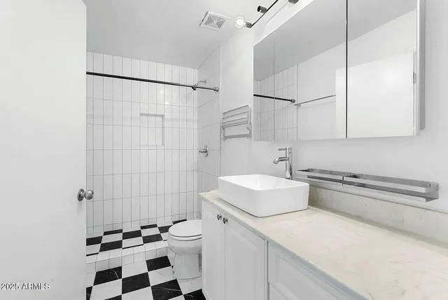 $1,900 | 1232 East Baker Drive, Tempe, AZ 85282