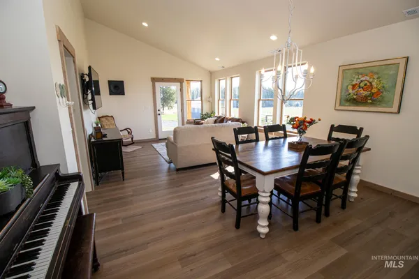 $752,000 | 263 Glory Lane, Orofino, ID 83544