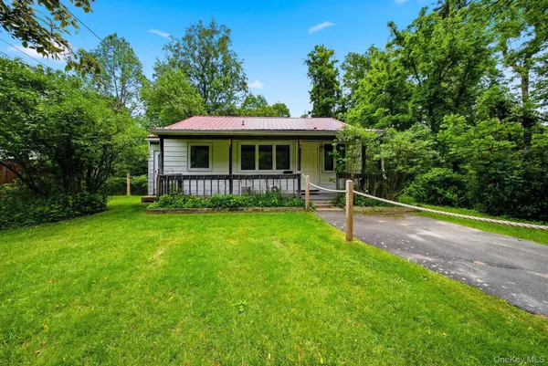 $239,000 | 10 Fayer Court, Wurtsboro, NY 12790