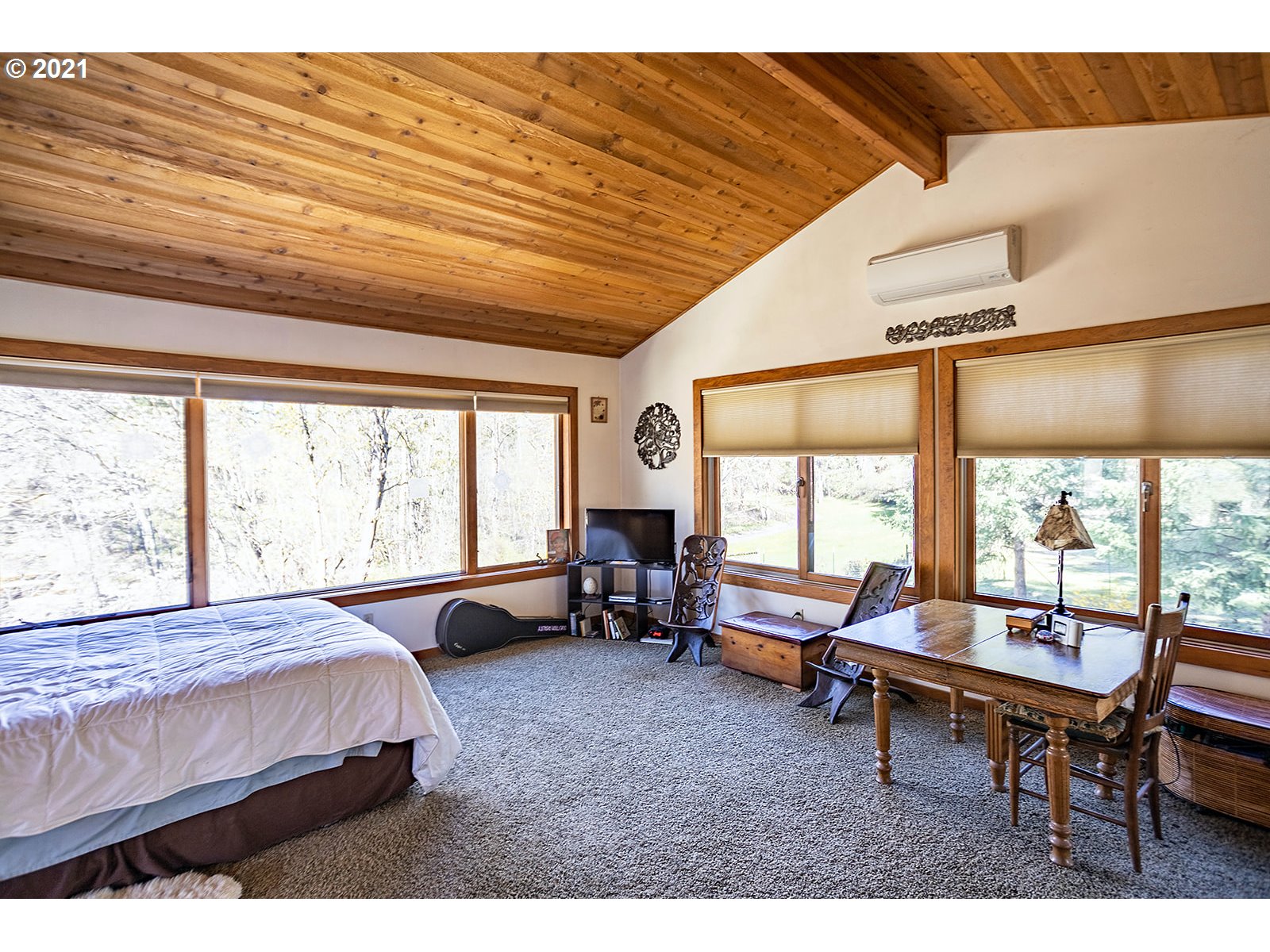 2050 Mosier Creek Road Mosier, OR 97040 - Photo 26 of 32 Gallery Image 26
