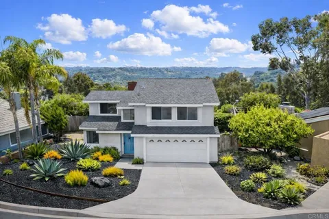 $2,495,000 | 201 Meadow Vista Way, Encinitas, CA 92024