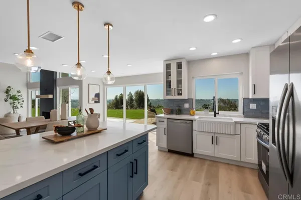 $2,495,000 | 201 Meadow Vista Way, Encinitas, CA 92024