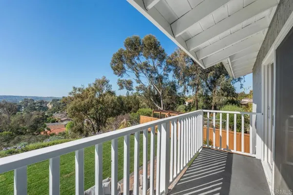 $2,495,000 | 201 Meadow Vista Way, Encinitas, CA 92024