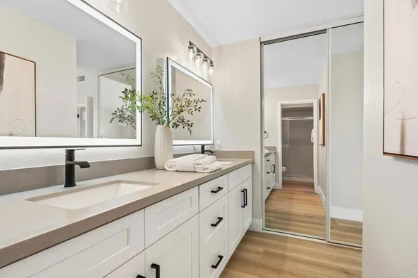 $2,495,000 | 201 Meadow Vista Way, Encinitas, CA 92024