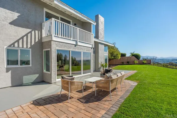 $2,495,000 | 201 Meadow Vista Way, Encinitas, CA 92024