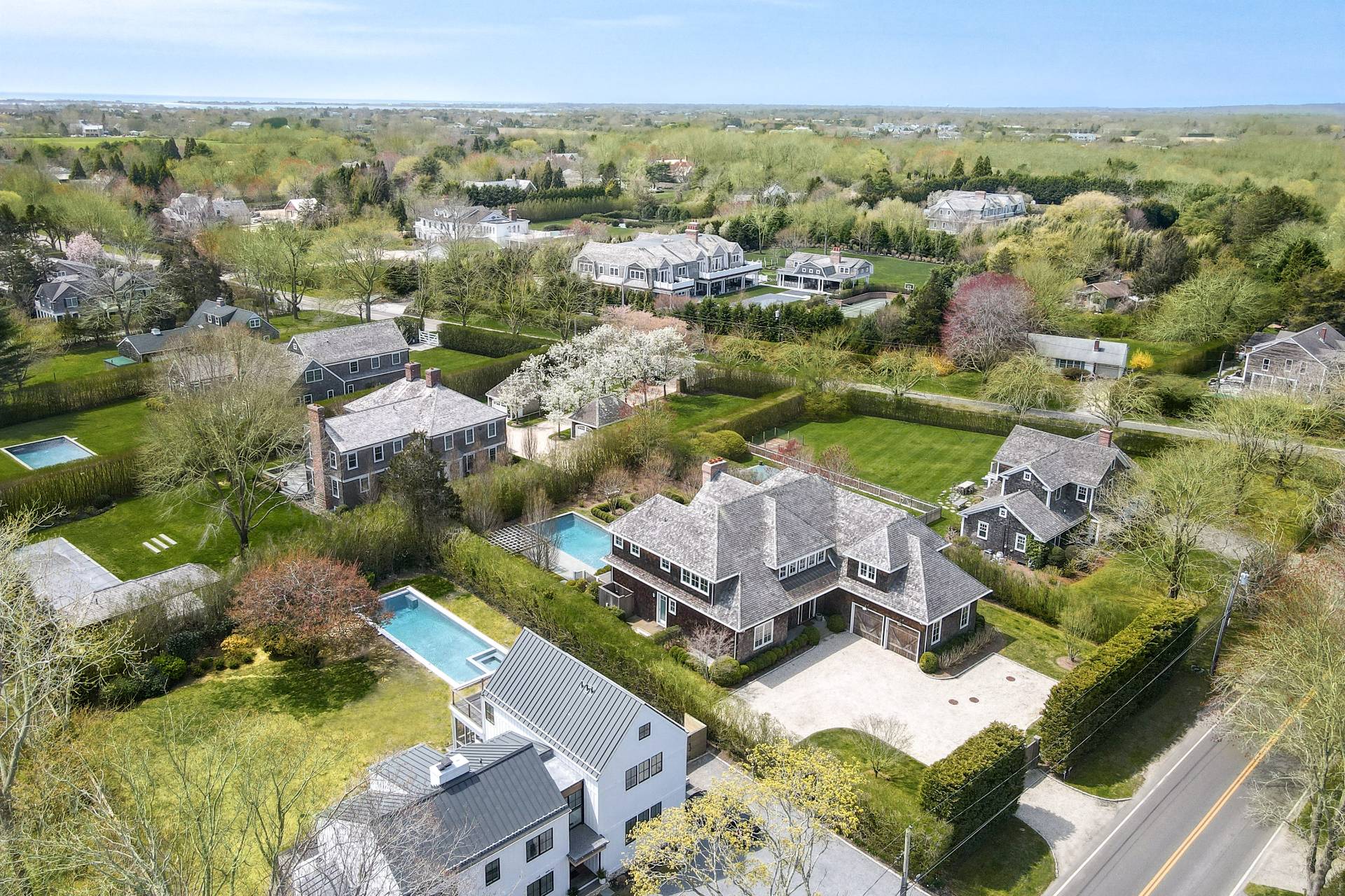 135 Hildreth Lane Bridgehampton, NY 11932 - Photo 2 of 38 an aerial view of multiple house