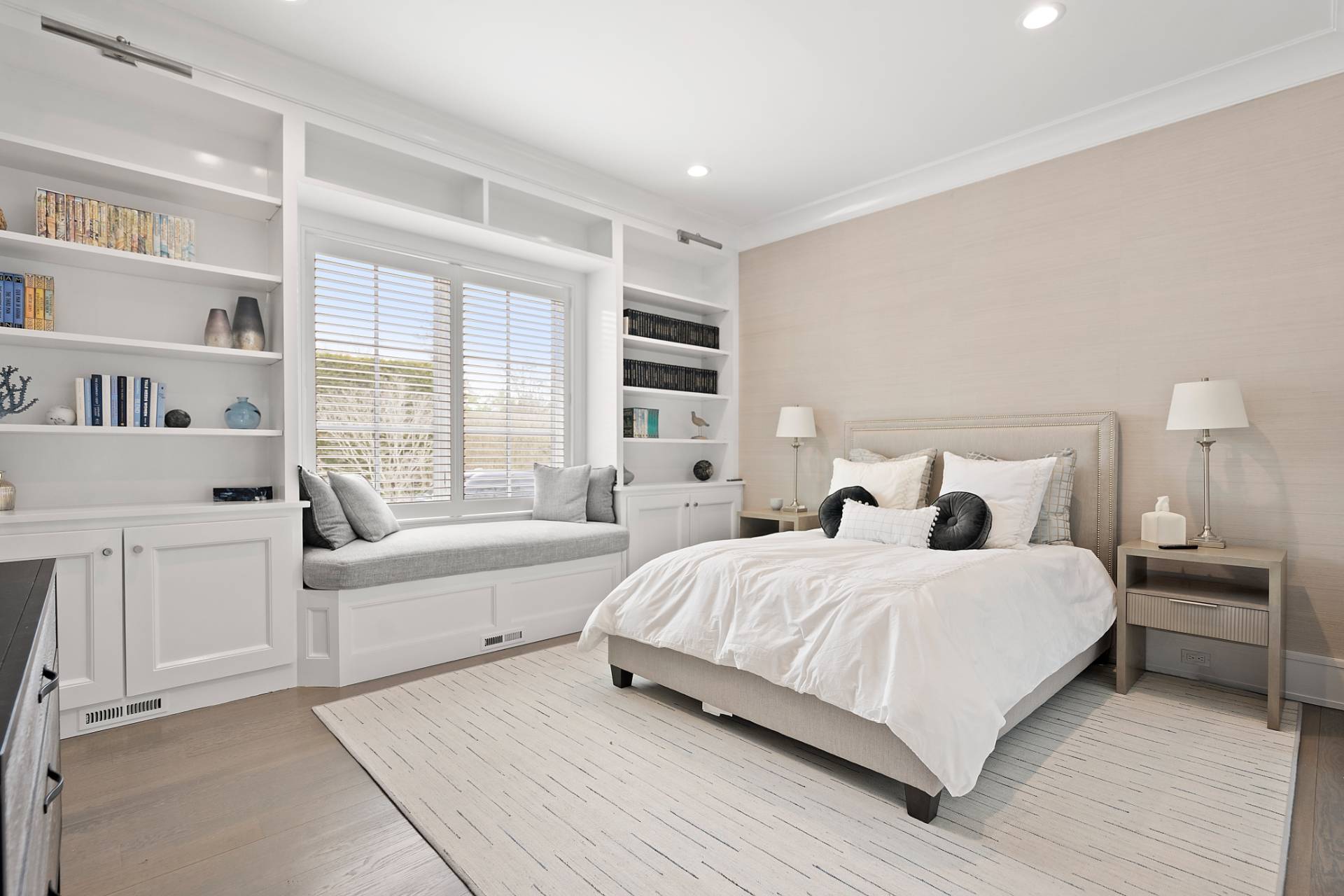 135 Hildreth Lane Bridgehampton, NY 11932 - Photo 21 of 38 a bedroom with a large bed and a couch