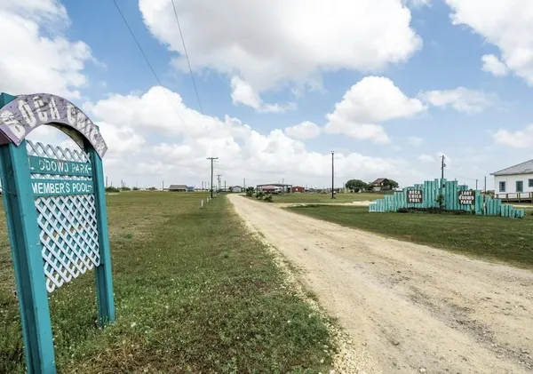 $25,000 | 577 West Red Snapper Drive, Palacios, TX 77465