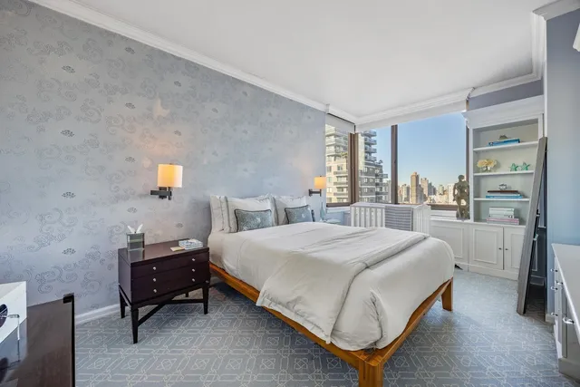 $3,950,000 | 524 East 72nd Street, Unit 32CDE | Lenox Hill