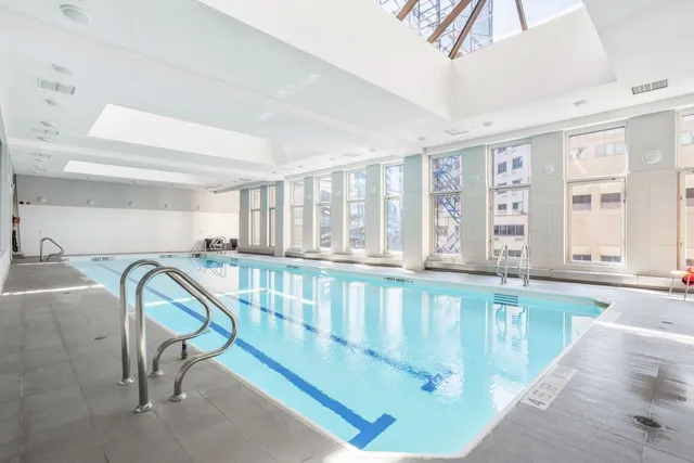 $3,950,000 | 524 East 72nd Street, Unit 32CDE | Lenox Hill