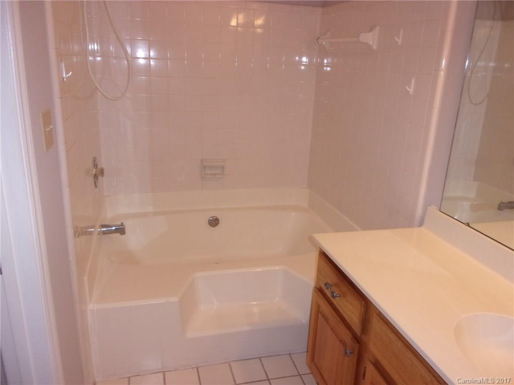 5001 Sharon Road, Unit K Charlotte, NC 28210 - Photo 7 of 15 Gallery Image 7
