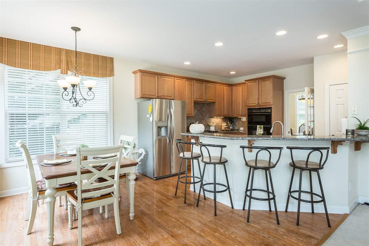 5204 Bartons Enclave Lane Raleigh, NC 27613 - Photo 12 of 26 Kitchen