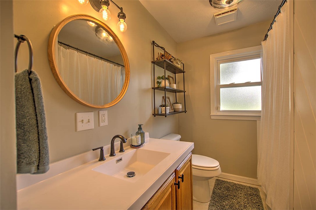 4236 East Cantrell Street Decatur, IL 62521 - Photo 16 of 23 Gallery Image 16