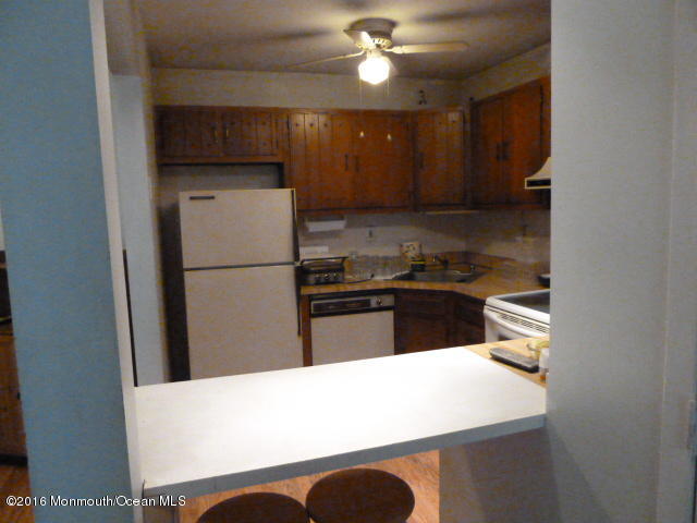 91 Arrowood Road Manalapan, NJ 07726 - Photo 5 of 14 P1020605