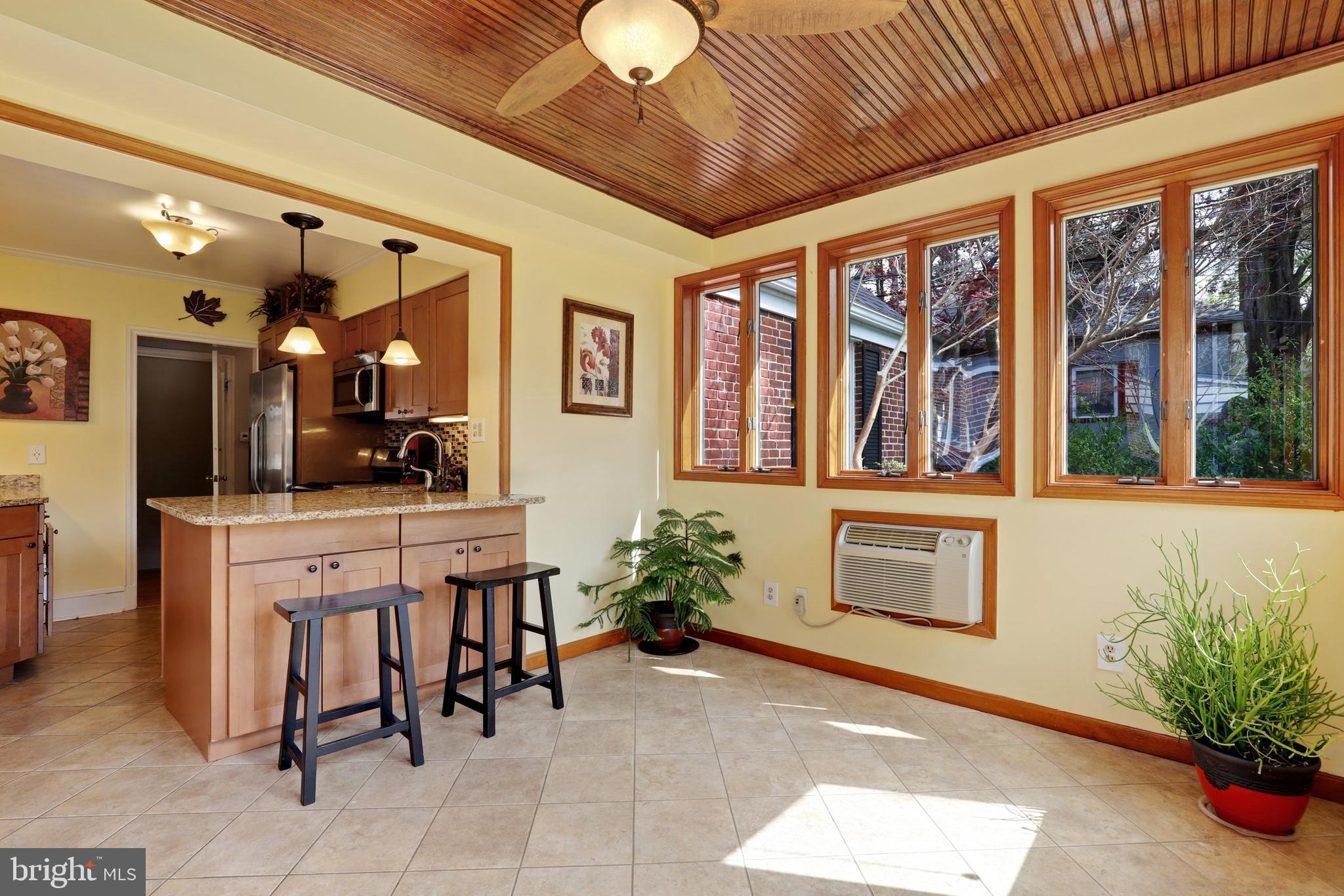 18 Dunmore Road Baltimore, MD 21228 - Photo 13 of 37 Gallery Image 13