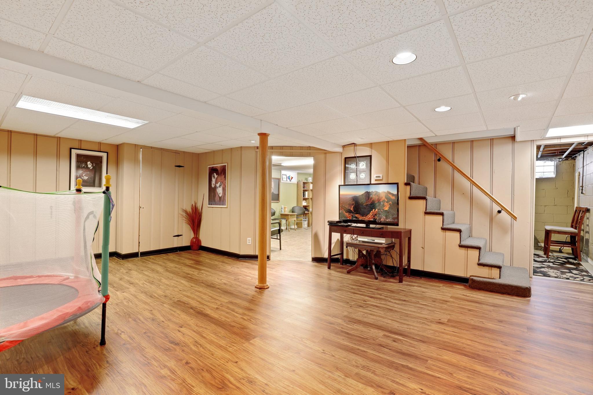 18 Dunmore Road Baltimore, MD 21228 - Photo 27 of 37 Gallery Image 27