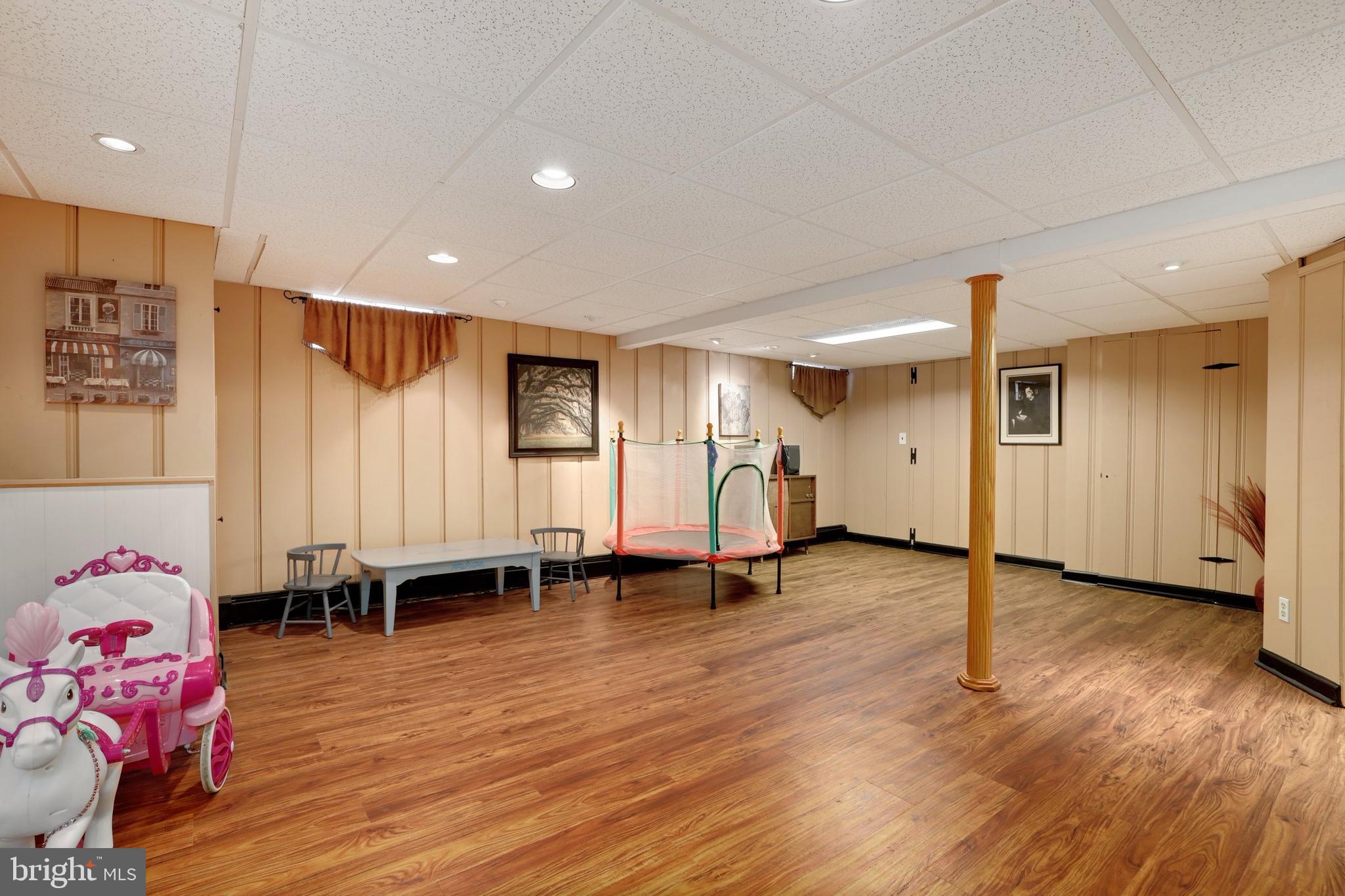 18 Dunmore Road Baltimore, MD 21228 - Photo 28 of 37 Gallery Image 28