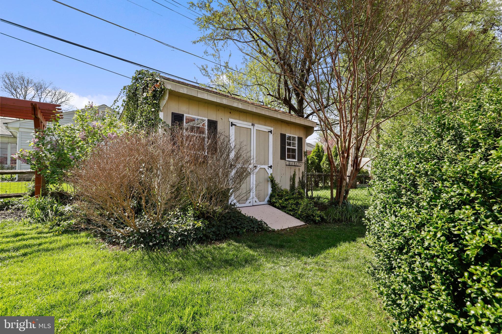 18 Dunmore Road Baltimore, MD 21228 - Photo 29 of 37 Gallery Image 29
