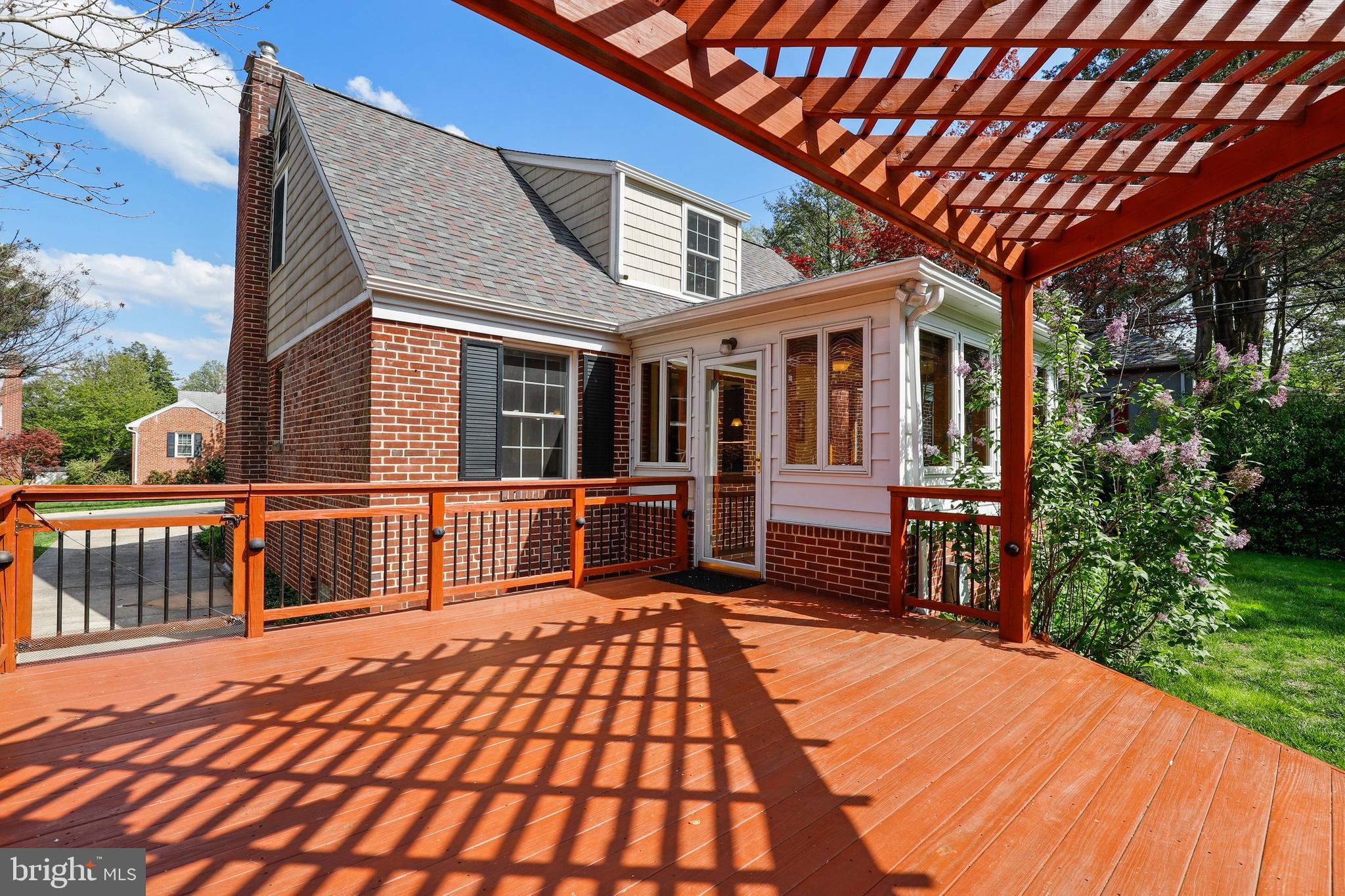 18 Dunmore Road Baltimore, MD 21228 - Photo 35 of 37 Gallery Image 35