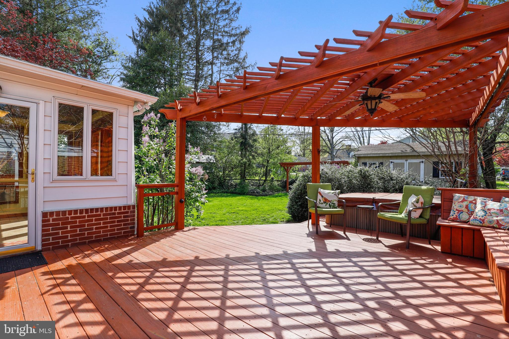 18 Dunmore Road Baltimore, MD 21228 - Photo 36 of 37 Gallery Image 36