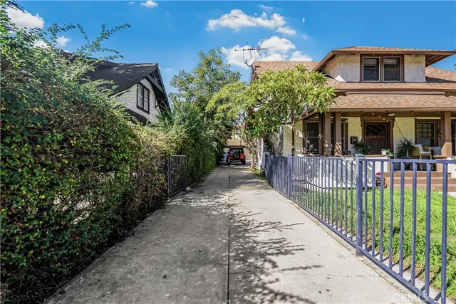 $1,649,900 | 1129 Logan Street, Los Angeles, CA 90026