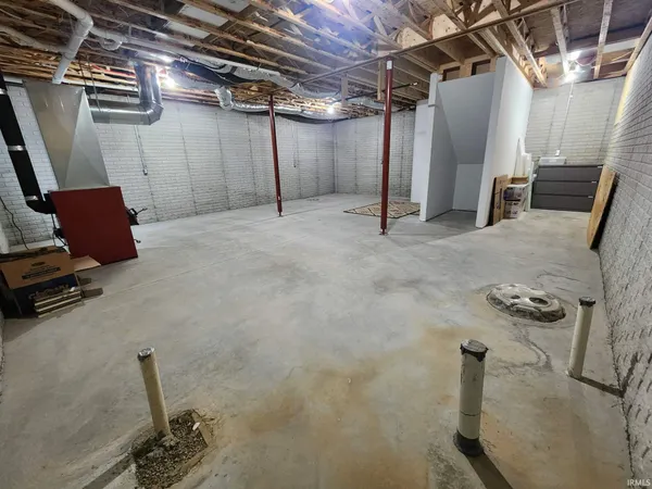 $280,000 | 379 Mulberry Street, Petersburg, IN 47567