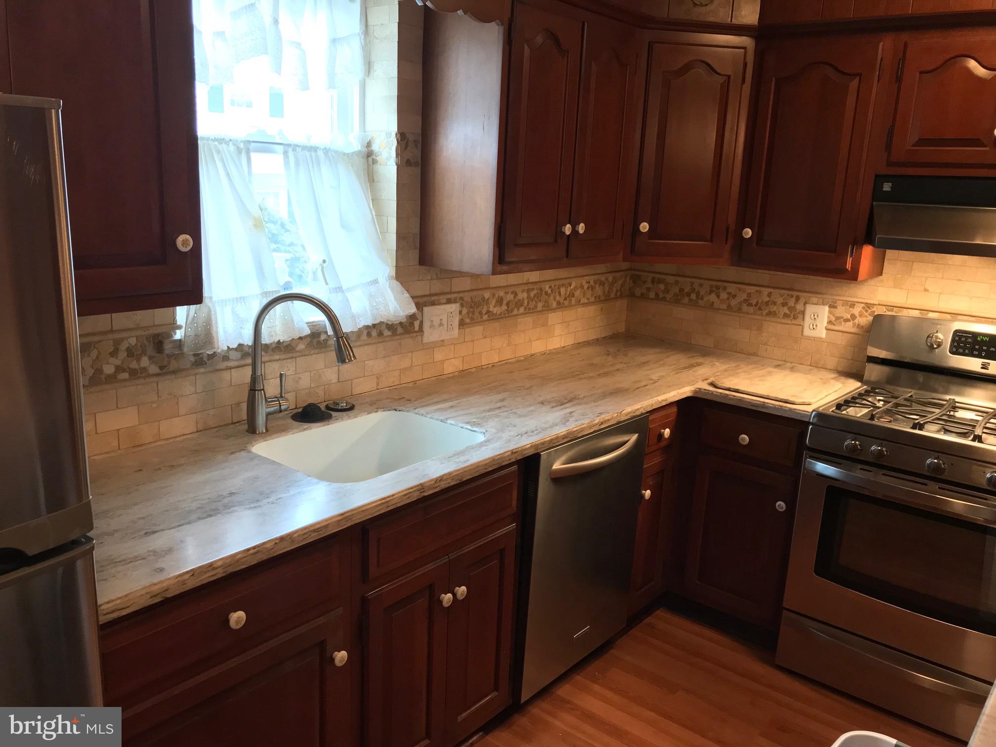 409 Harrington Road Havertown, PA 19083 - Photo 15 of 36 Kitchen